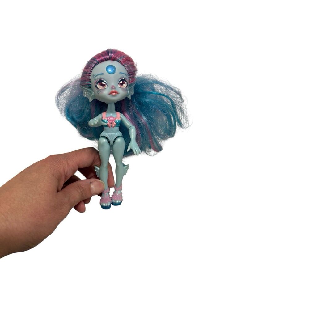 Magic Mixies Pixlings - Marena the Mermaid Pixling 6” Doll Shoes Only